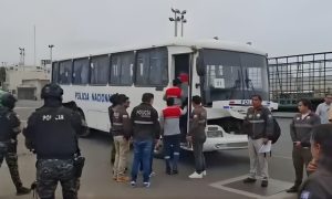 Policía desarticula red desvío carga puerto Manta USD 100K