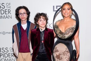 Jennifer Lopez celebra los 18 años de sus gemelos con emotivo tributo