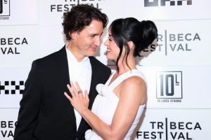 Katy Perry llama a Justin Trudeau ‘el amor de mi vida’: Video