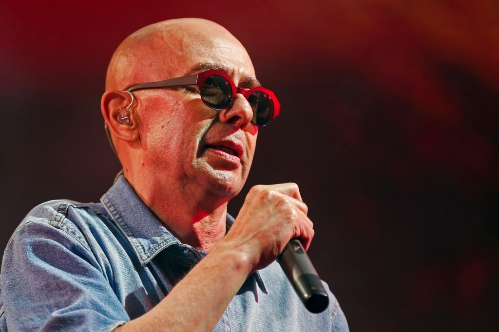 Muere Carlos ‘Indio’ Solari, leyenda del rock argentino, a los 77 años