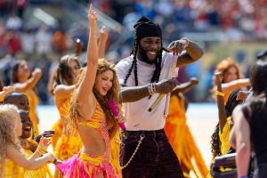 ‘Dai Dai’ de Shakira y Burna Boy mantiene su impulso en el No. 1