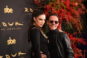 Marc Anthony y Nadia Ferreira dan la bienvenida a su segundo bebé