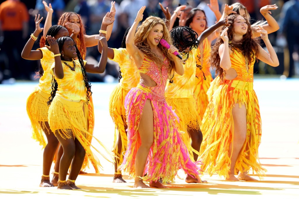 Enola Bedard cuenta cómo fuebailar con Shakira en el Mundial 2026