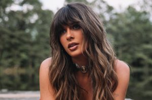 ‘Choosin’ Texas’ es No. 1 en el Hot 100 por 16 semanas